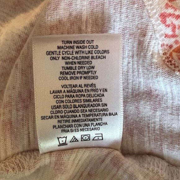 Basic Editions Woman Top, Orange & White Aztec print, cuffed short sleeves, 3X - Picture 9 of 9